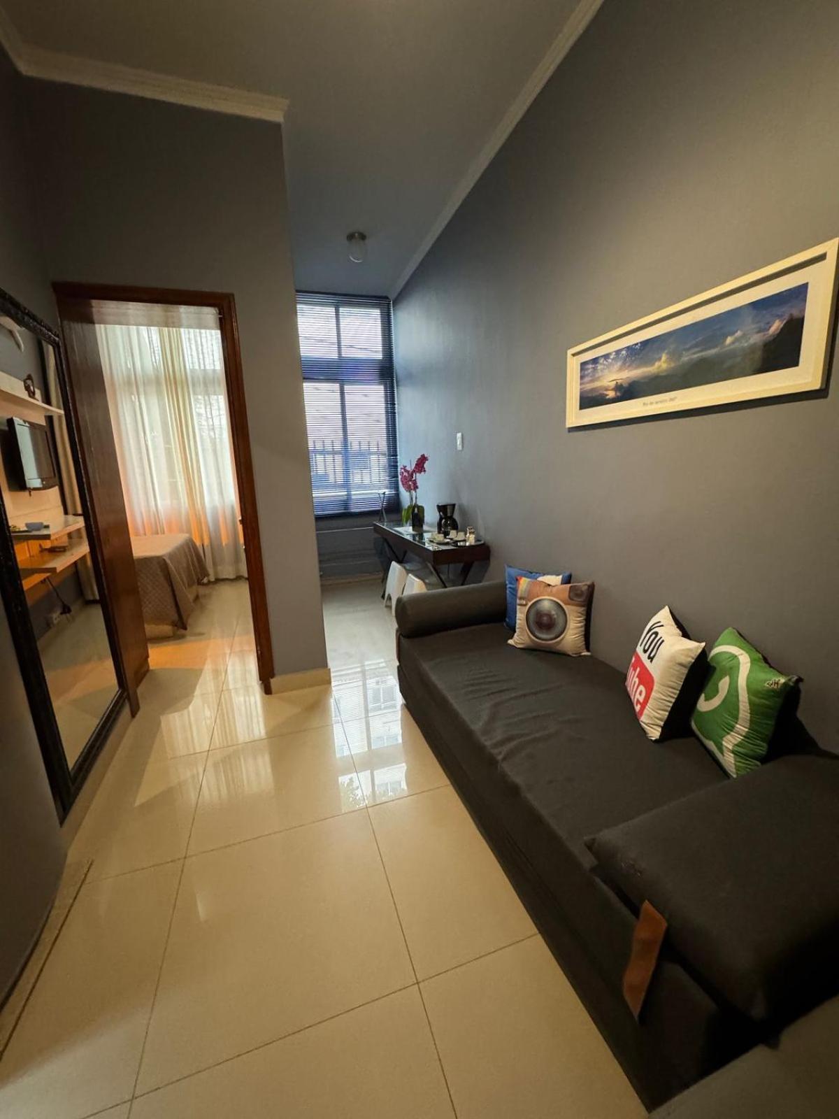 Confortavel Apto 1 Copacabana Perto Metro Apartamento *